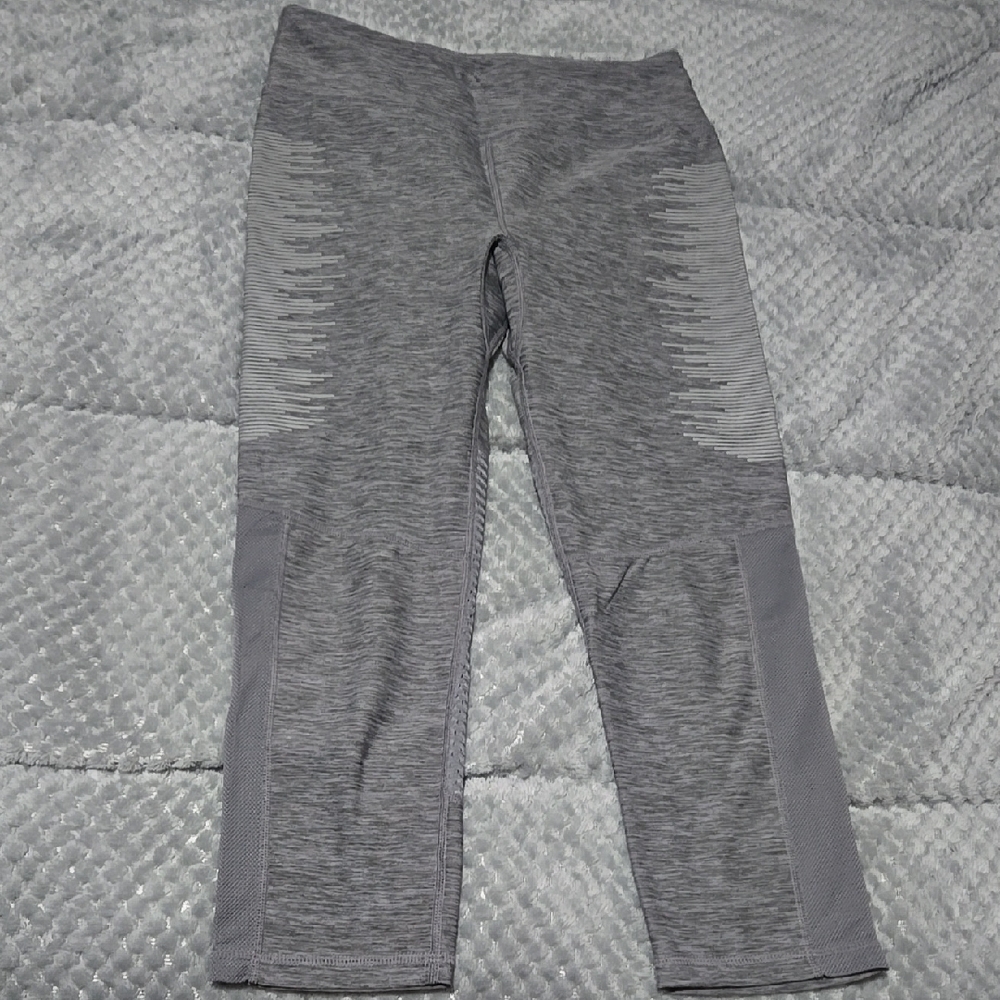 Gray R8 Leggings